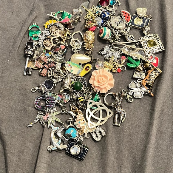 Charms.  All new - Picture 12 of 12